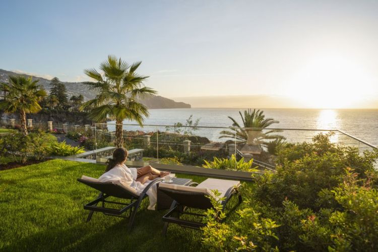 les-suites-at-the-cliff-bay-funchal-madere-portugal-11