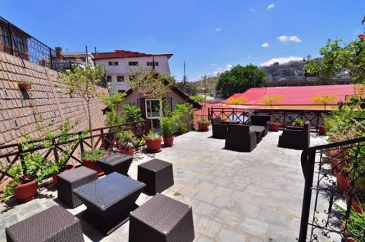 madagascar-antananarivo-hotel-lantana-resort-terrasse
