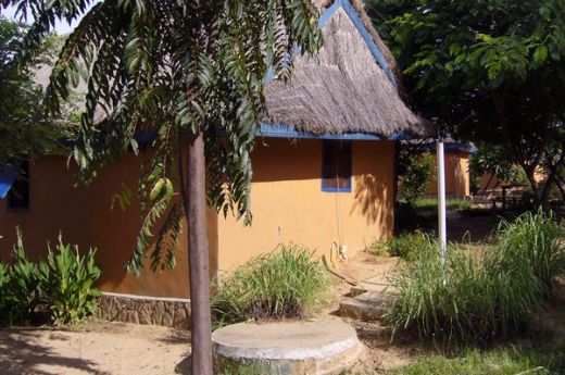 madagascar-ranohira-hotel-isalo-ranch-bungalow