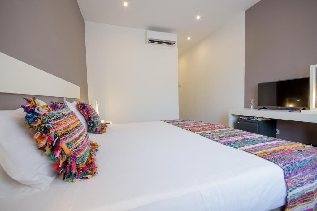 hotel-porto-grande-mindelo-sao-vicente-cap-vert-04-6d22ed1497f1896f242cfaebed27eedc