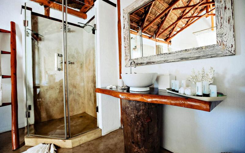 hotel-vilanculos-beach-lodge-vilanculos-mozambique-16-2a39edd0f31745106f86e74ec8aceb56