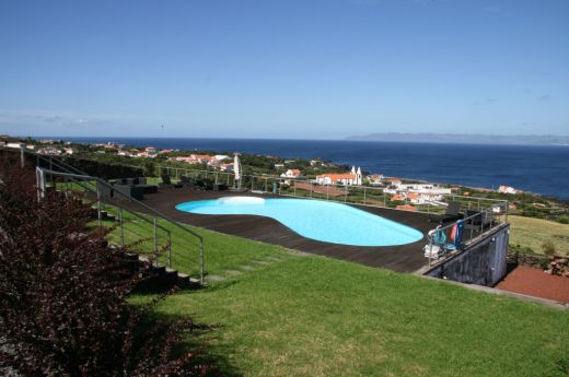 08-casa-do-ouvidor-ile-de-pico-acores-portugal-a180202ace9fad0e6993fb96fdff10bb