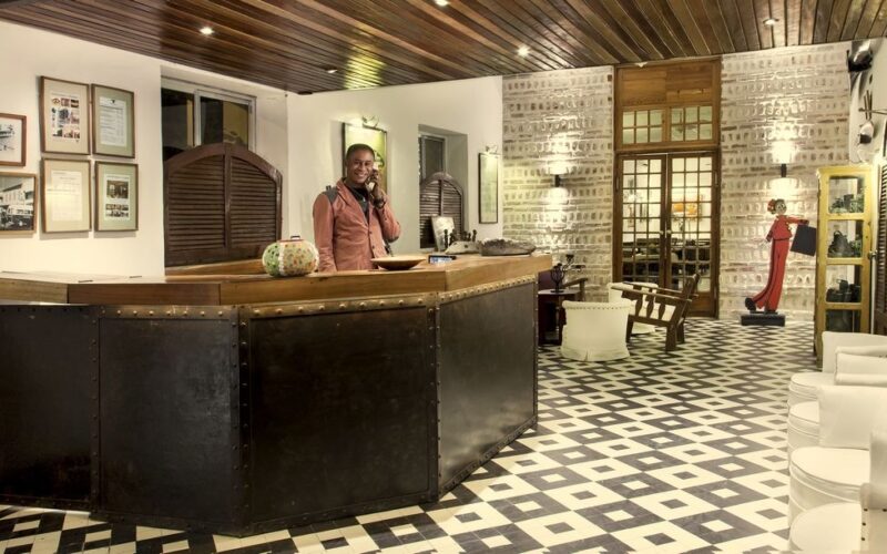 hotel-la-residence-aint-louis-senegal-11-6dfd541c5934f4375052b4088b31be63