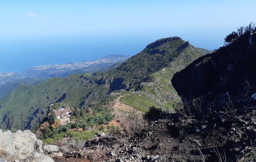 Paysages montagneux lors d'une randonnée au Pico Ruivo