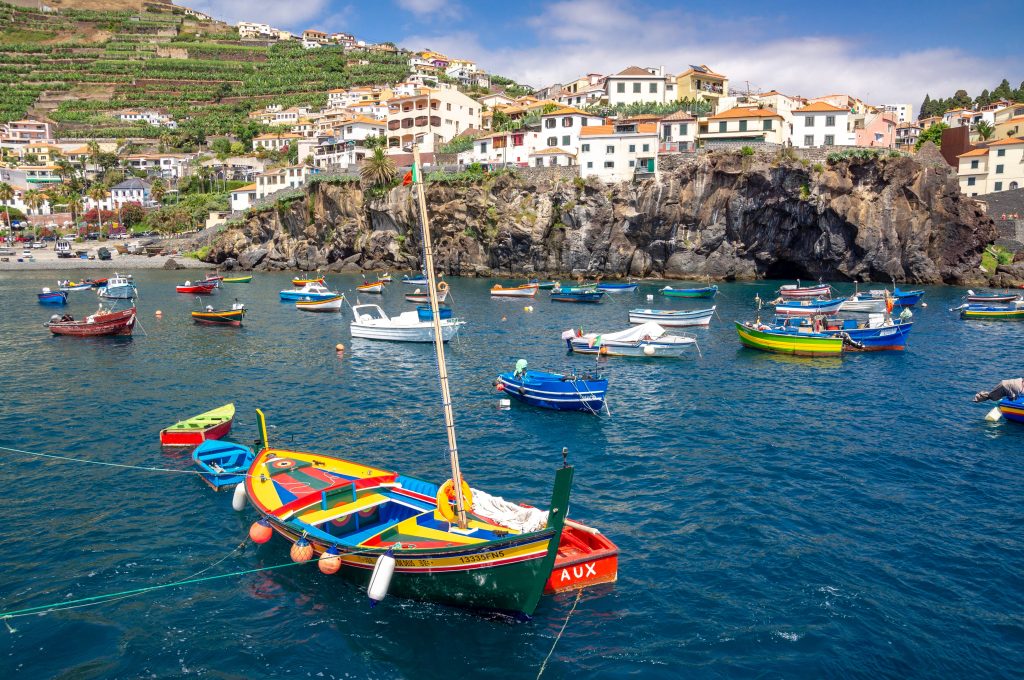 Câmara de Lobos sur la côte sud de Madère